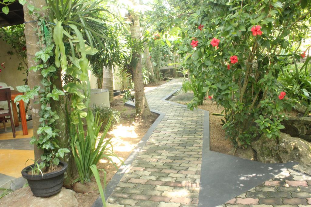 Dionis Villa Unawatuna Exterior photo